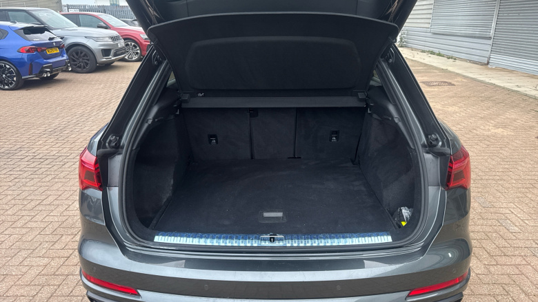 Audi Q3 35 TFSI S Line 5dr S Tronic Petrol Estate